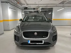 Grau Gebraucht 2018 Jaguar E-Pace R-Dynamic SUV | 28.800 € (Etwas zu teuer)