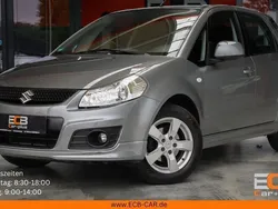 Grau Gebraucht 2011 Suzuki SX4 SUV | 4.490 € (Guter Preis)