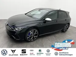 Deep black perleffekt Gebraucht 2023 VW Golf VIII R Limousine | 44.600 € (Etwas zu teuer)
