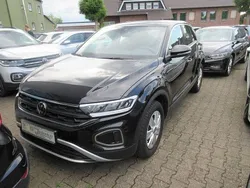Deep black perleffekt Gebraucht 2022 VW T-Roc Basis SUV | 17.988 € (Guter Preis)
