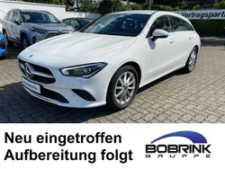 Weiß Gebraucht 2021 Mercedes CLA180 Shooting Brake Kombi | 23.950 € (Fairer Preis)