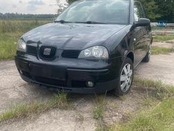 Schwarz Gebraucht 2004 Seat Arosa Kleinwagen | 1.950 € (Etwas zu teuer)