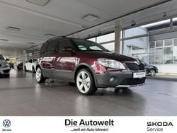 Rot Gebraucht 2011 Skoda Roomster Scout Plus Edition Kombi | 9.980 € (Etwas zu teuer)