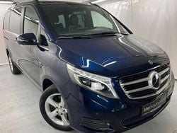 Blau Gebraucht 2017 Mercedes V250 Van / Kleinbus | 39.990 € (Fairer Preis)