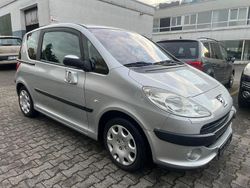 Gebraucht 2006 Peugeot 1007 Sport Kleinwagen | 2.850 €