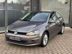 Grau Gebraucht 2015 VW Golf VII Cup Limousine | 11.490 € (Fairer Preis)