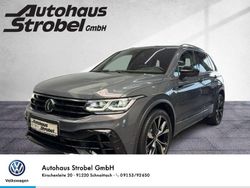 Delfingrau metallic (metallic) Gebraucht 2023 VW Tiguan Style SUV | 48.990 €