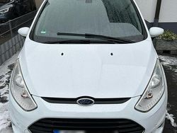 Weiß Gebraucht 2016 Ford B-MAX Van / Kleinbus | 5.900 € (Superpreis)