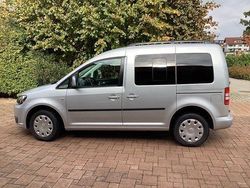 Grau Gebraucht 2011 VW Caddy Van / Kleinbus | 6.700 € (Fairer Preis)