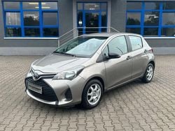 Gold Gebraucht 2015 Toyota Yaris Basis Kleinwagen | 8.550 € (Guter Preis)