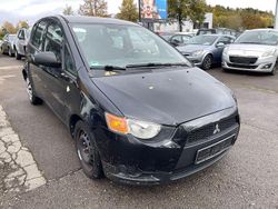 Schwarz Gebraucht 2012 Mitsubishi Colt Inform Kleinwagen | 2.000 € (Fairer Preis)