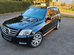 Schwarz Gebraucht 2009 Mercedes GLK350 SUV | 11.990 € (Etwas zu teuer)