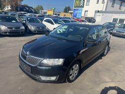 Schwarz Gebraucht 2015 Skoda Rapid Ambition Limousine | 4.999 € (Guter Preis)