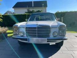 Mercedes E280