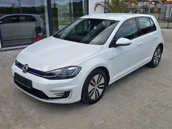 Pure white Gebraucht 2017 VW e-Golf Kleinwagen | 9.999 € (Fairer Preis)
