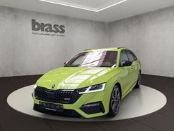 Mambagrün Gebraucht 2022 Skoda Octavia RS Kombi | 33.800 € (Etwas zu teuer)