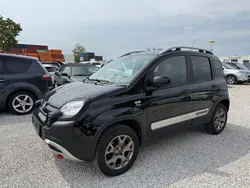 Schwarz Gebraucht 2015 Fiat Panda Cross Cross Kleinwagen | 6.980 €