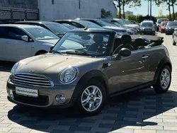 Grau Gebraucht 2013 Mini Cooper Cabriolet Pepper Cabrio | 8.499 € (Guter Preis)