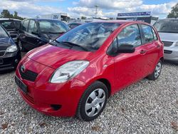 Rot Gebraucht 2008 Toyota Yaris Kleinwagen | 2.490 € (Fairer Preis)
