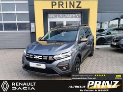 Dolomitgrau Gebraucht 2024 Dacia Jogger Extreme Van / Kleinbus | 19.840 € (Fairer Preis)
