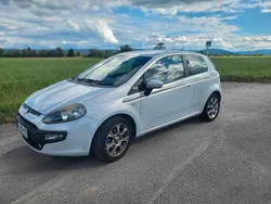 Silber Gebraucht 2011 Fiat Punto Evo Racing Kleinwagen | 5.000 € (Teuer)