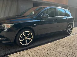 Schwarz Gebraucht 2006 Mazda 3 Comfort Limousine | 1.700 € (Fairer Preis)