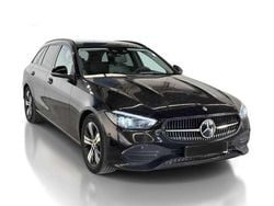 Obsidianschwarz Gebraucht 2022 Mercedes C220 Avantgarde Kombi | 19.999 € (Guter Preis)