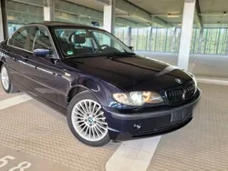 Blau Gebraucht 2002 BMW 320 Sport Line Limousine | 5.950 € (Fairer Preis)