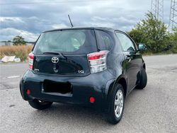 Schwarz Gebraucht 2009 Toyota iQ Kleinwagen | 4.900 € (Fairer Preis)
