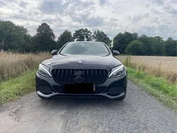 Schwarz Gebraucht 2015 Mercedes C220 Edition Limousine | 15.699 € (Fairer Preis)