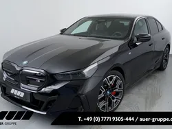 Schwarz Neu 2024 BMW i5 M Sport Limousine | 84.890 € (Superpreis)