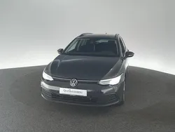 Grau Gebraucht 2022 VW Golf VIII Life Kombi | 17.560 € (Guter Preis)