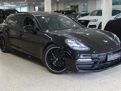 Schwarz Gebraucht 2017 Porsche Panamera Sport Turismo Limousine | 58.980 € (Guter Preis)