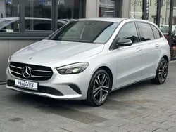 Silber Gebraucht 2019 Mercedes B200 Progressive Van / Kleinbus | 24.890 € (Fairer Preis)