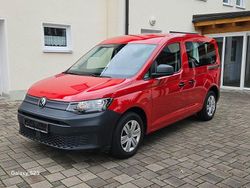 Kirschrot Gebraucht 2022 VW Caddy Van / Kleinbus | 17.900 € (Superpreis)