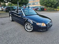 Blau Gebraucht 2006 Audi A4 Cabriolet Ambiente Cabrio | 8.999 € (Teuer)