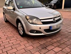 Silber Gebraucht 2008 Opel Astra Limousine | 3.850 € (Fairer Preis)