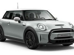Silber Gebraucht 2021 Mini Cooper SE Classic Kleinwagen | 16.780 € (Guter Preis)