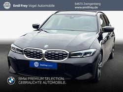 Saphirschwarz metallic Gebraucht 2022 BMW M3 Kombi | 49.290 €