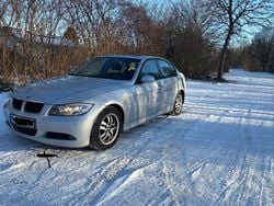 Silber Gebraucht 2007 BMW 318 Limousine | 3.850 € (Guter Preis)