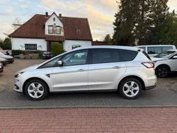 Silber Gebraucht 2019 Ford S-MAX Business Edition Van / Kleinbus | 15.900 € (Superpreis)