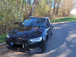 Schwarz Gebraucht 2016 Audi A3 Sportback Ambiente Limousine | 12.999 € (Guter Preis)