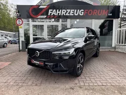 Schwarz Gebraucht 2022 Volvo XC60 R-Design SUV | 39.900 € (Fairer Preis)