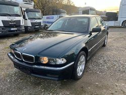 Grün Gebraucht 1999 BMW 735 Limousine | 12.900 € (Etwas zu teuer)