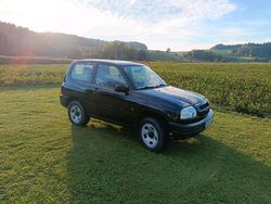 Schwarz Gebraucht 2001 Suzuki Grand Vitara SUV | 7.700 €