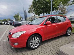 Rot Gebraucht 2008 Hyundai i30 Comfort Limousine | 3.100 € (Fairer Preis)