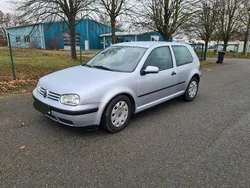 Silber Gebraucht 2000 VW Golf IV Edition Limousine | 3.490 € (Etwas zu teuer)