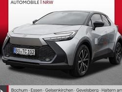 Weiß Gebraucht 2025 Toyota C-HR Team SUV | 31.689 € (Guter Preis)