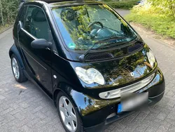 Schwarz Gebraucht 2002 Smart ForTwo Cabrio Passion Cabrio | 1.790 €