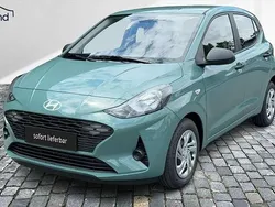Grün Neu 2025 Hyundai i10 Comfort Kleinwagen | 17.470 € (Fairer Preis)